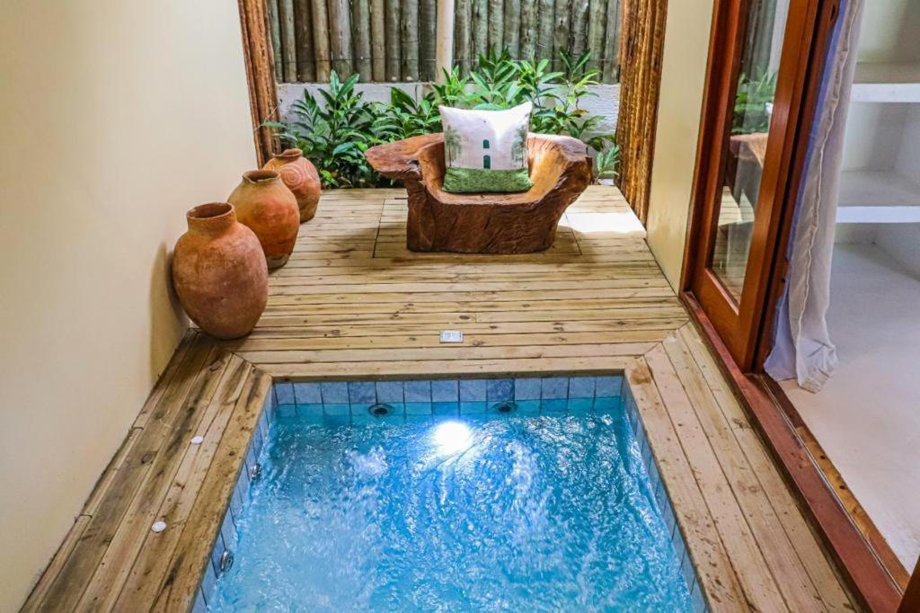 Suites Taipe 托兰克索 外观 照片